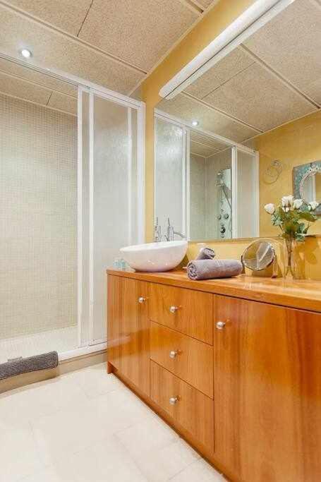 Sleep & Stay Apartamento De Lujo Жирона Экстерьер фото